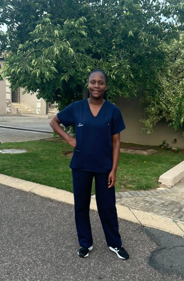 Livhu N - Physiotherapist